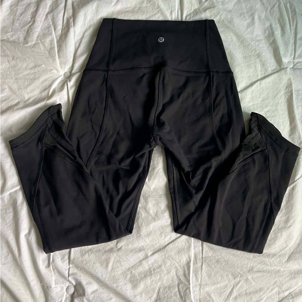 Lululemon Athletica yoga pants